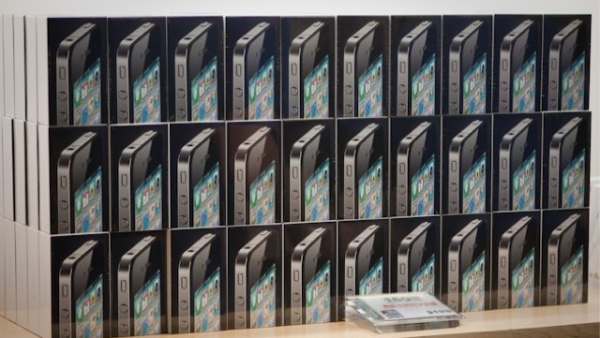 iPhone Production Cut Down by 25% Ahead of iPhone 5