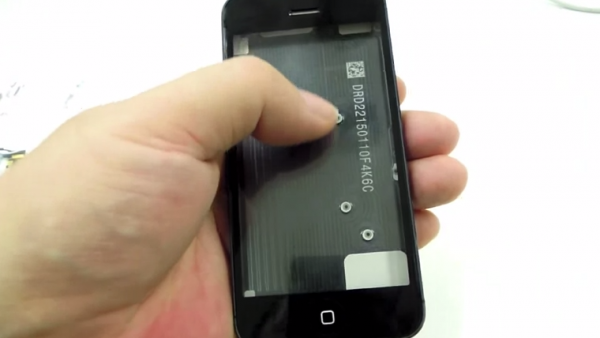 [Rumor] Leaked iPhone 5 Parts Shown In Video